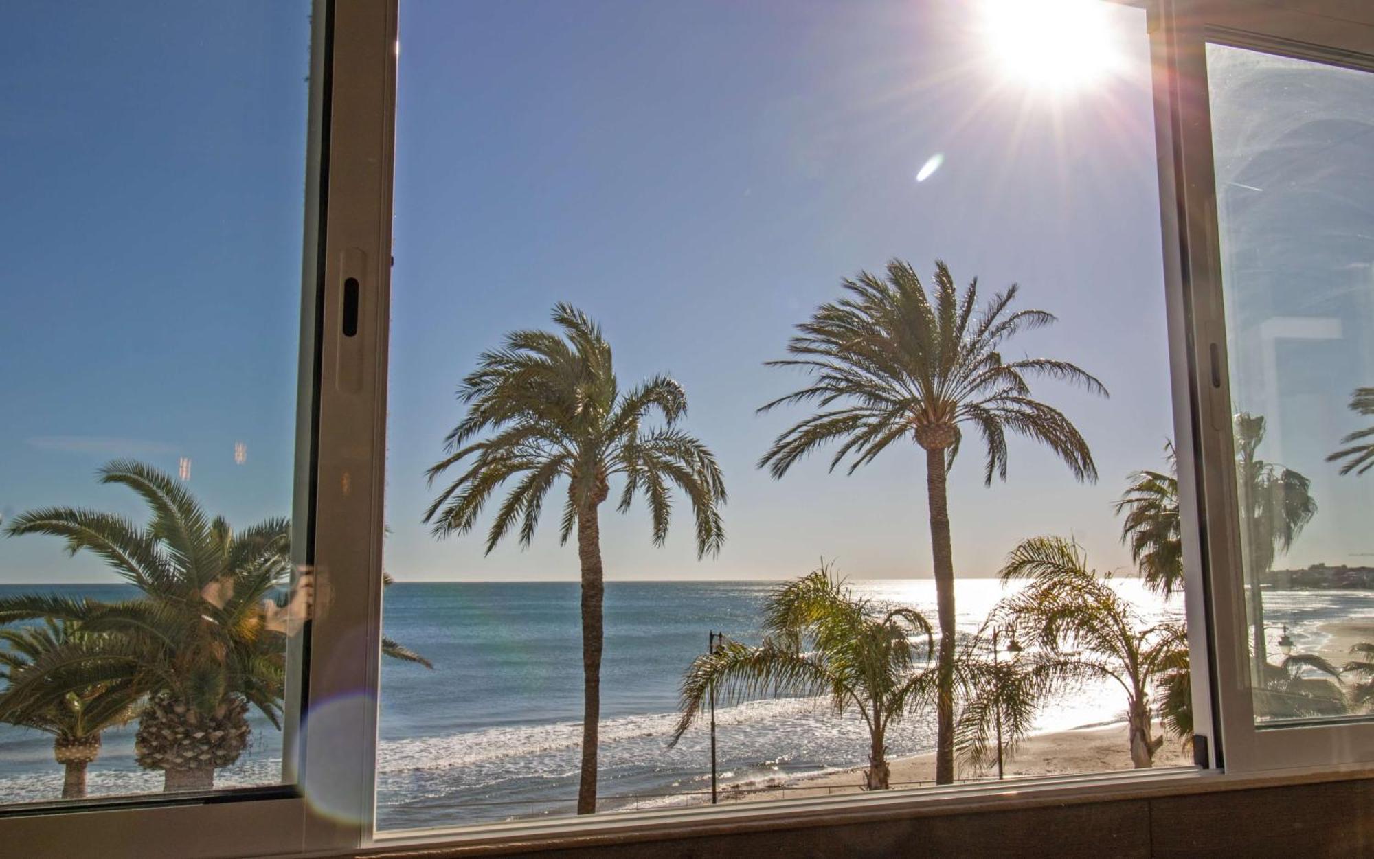 Luxury Beach House - Primera Linea Playa Cargador Albert Villas Alcoceber Экстерьер фото